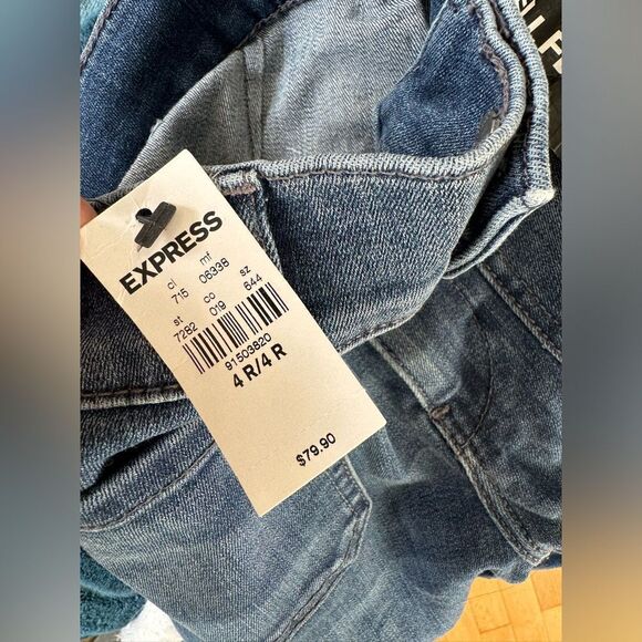 NWT Bell Flare Mid rise Boot cut/flare jeans women’s 4r - Picture 10 of 10